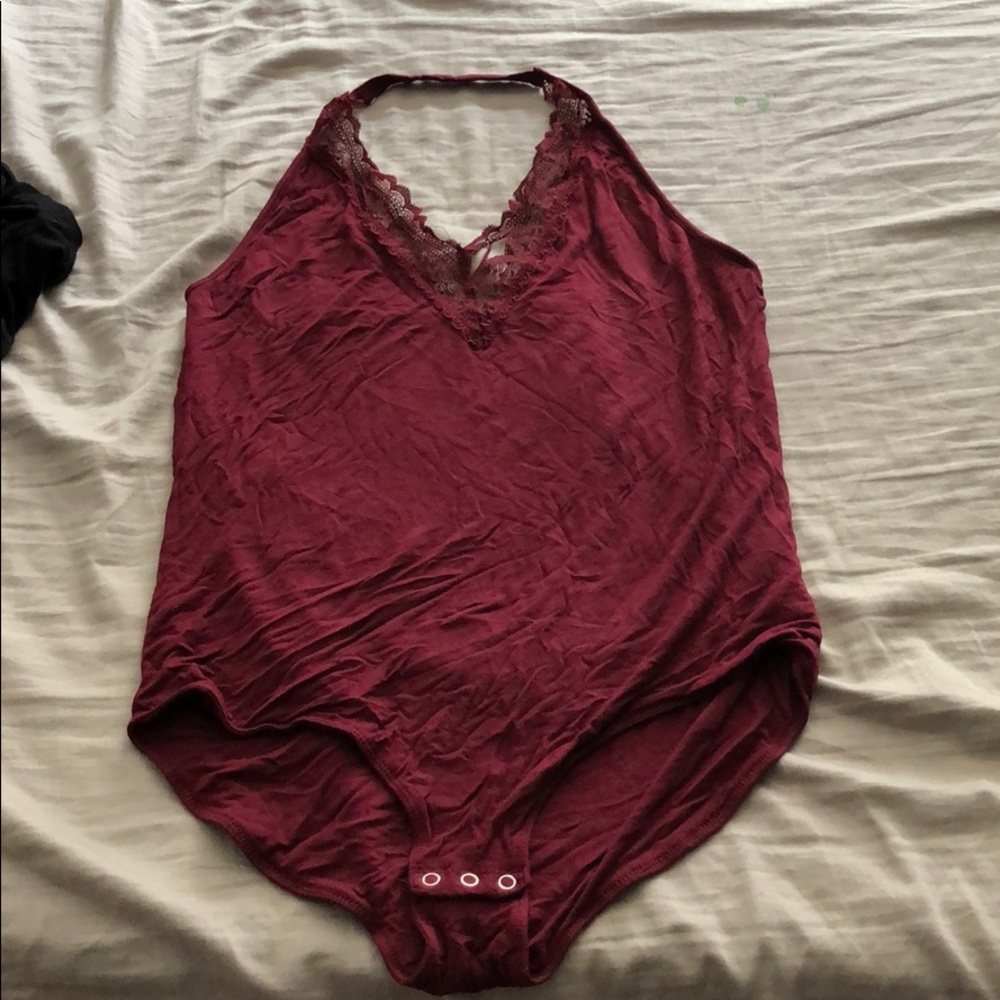 American Eagle maroon body suit